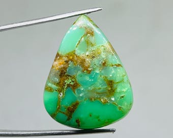 Chrysoprase Cabochon Stone, Green Chalcedony Gemstone (34X27X6mm, 41.7 Carat)