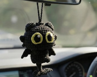Dragón de ganchillo hecho a mano para colgar en el coche, decoración de espejo retrovisor de Desdentado