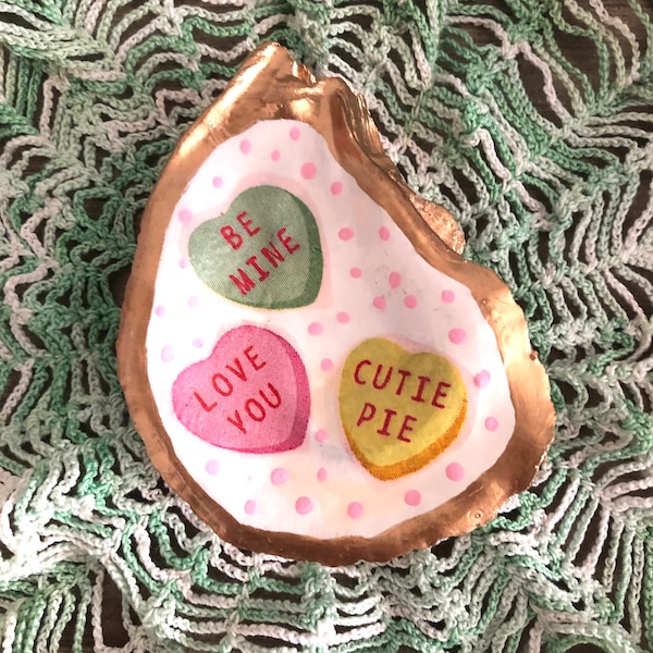 12 Thoughtful Valentine's Day Gifts For Her Under £20 | Threader Earrings