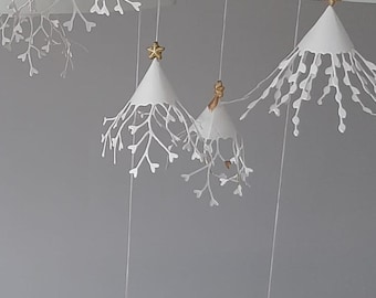 Kleine Geschenke, Paperart Blüten, Raumdeko, minimalistische Dekoration, Fensterschmuck, Dekoartikel, saisionale Arrangements, Papierobjekte