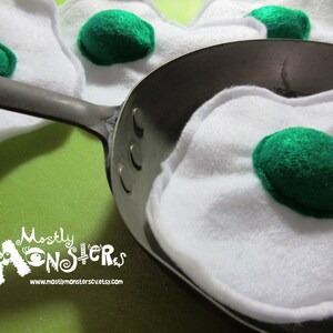 Felt toy EGG with squeaker squeaky egg toy felt food egg toy fried egg felt egg green green egg green egg yolk toy image 5