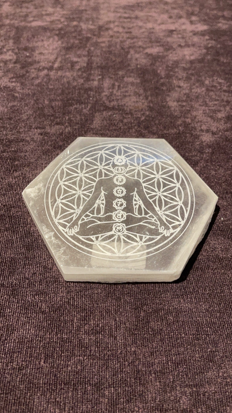 Selenite plate, gemstone plate, Selenite gemstone plate, selenite flower of life plate, selenite chakra plate, charging plate, grid plate image 7