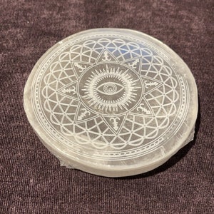Selenite plate, gemstone plate, Selenite gemstone plate, selenite flower of life plate, selenite chakra plate, charging plate, grid plate image 6