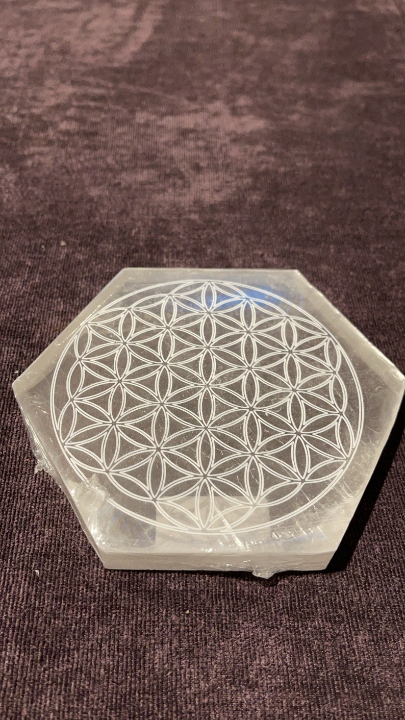Selenite plate, gemstone plate, Selenite gemstone plate, selenite flower of life plate, selenite chakra plate, charging plate, grid plate image 4