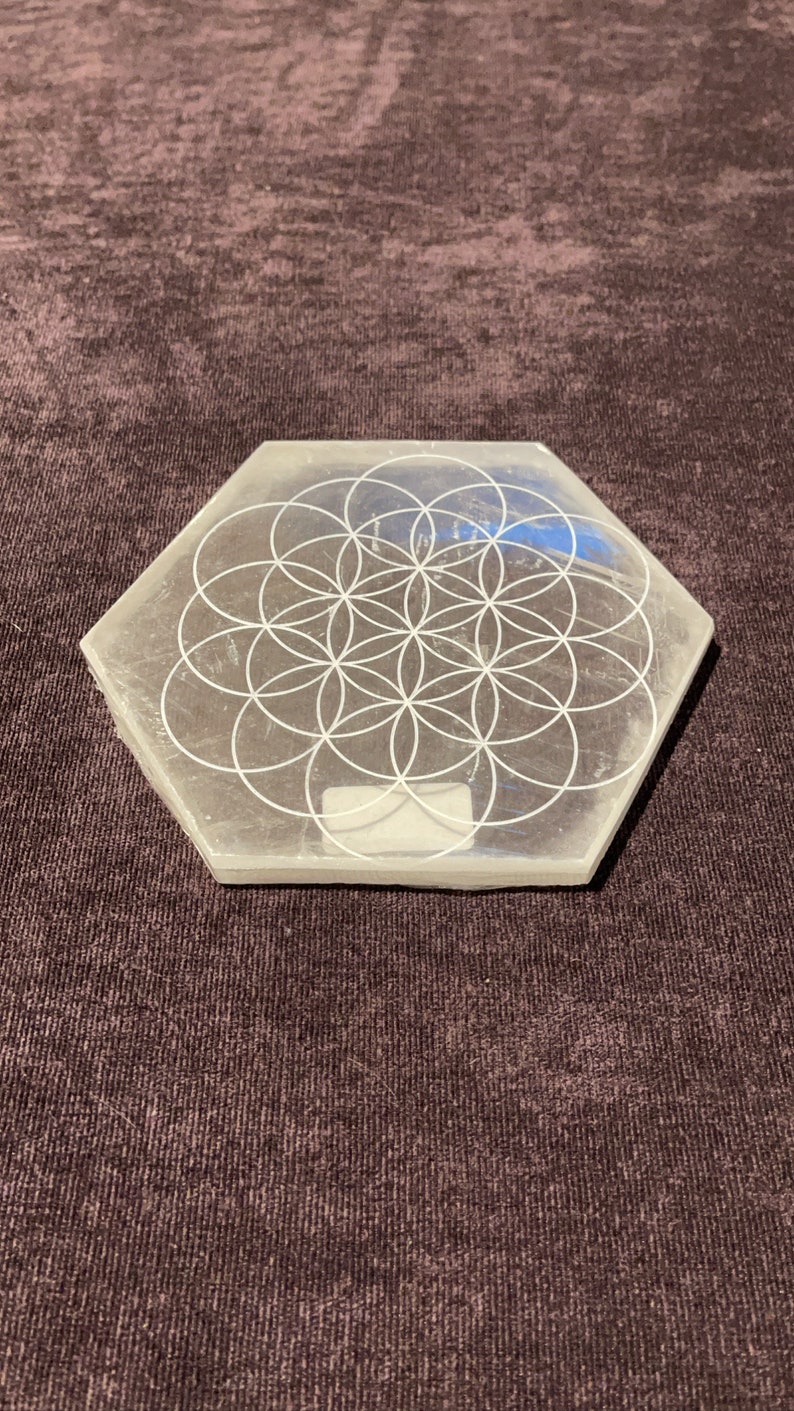 Selenite plate, gemstone plate, Selenite gemstone plate, selenite flower of life plate, selenite chakra plate, charging plate, grid plate image 3