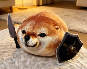 Peluche de perro con meme de cuchillo y escudo / Peluche viral de TikTok, regalo divertido