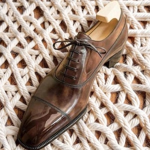 Handgefertigte braune Oxford-Schnürschuhe mit Kappe, formelle Herrenschuhe aus echtem Leder