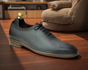 Scarpe eleganti Oxford in pelle nera fatte a mano