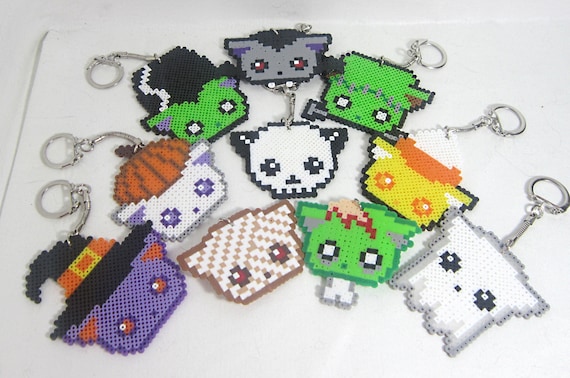 xoxo nameplate chain