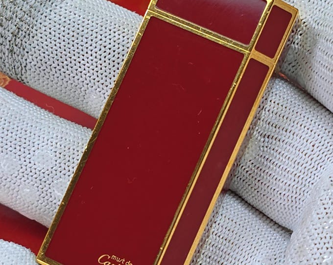 Authentic Vintage Paris Made CARTIER Pentagon Gold Plated Lighter With Box - Work Great