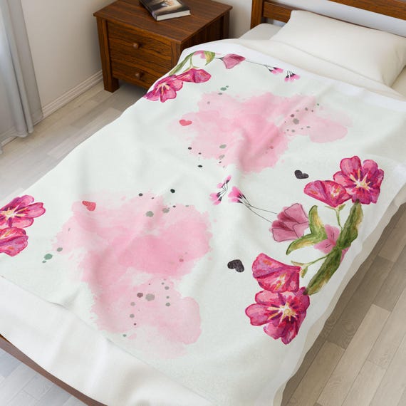 Very Soft Pink Watercolor Floral Velveteen Plush Blanket | Floral Heart Accent