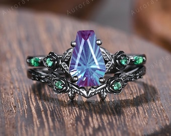 Coffin Fireworks Cut Alexandrite Engagement Ring Black Gold Emerald Floral Branch Leaf Stackable Matching Wedding Ring Nature Birthday Gift