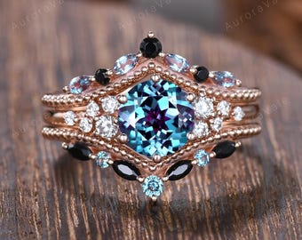 Vintage Round Alexandrite Engagement Ring Set Women Rose Gold Cluster Bridal Ring Unique Double Curved Black Spinel Enhancer Wedding Band