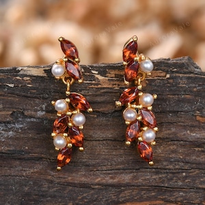 Marquise Garnet Pearl Drop Studs, Dainty Yellow Gold Dangle Earrings, Red Gemstone Cluster Earrings, Summer Jewelry, Mother's Gift