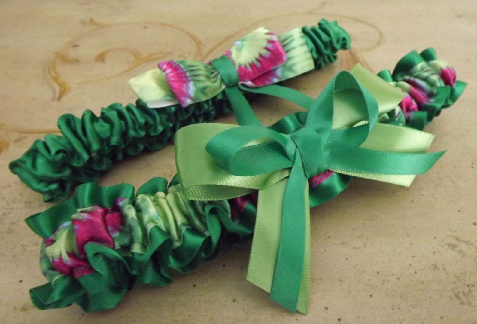 Emerald Green Wedding Garter Set Green Bridal Garters Green Etsy