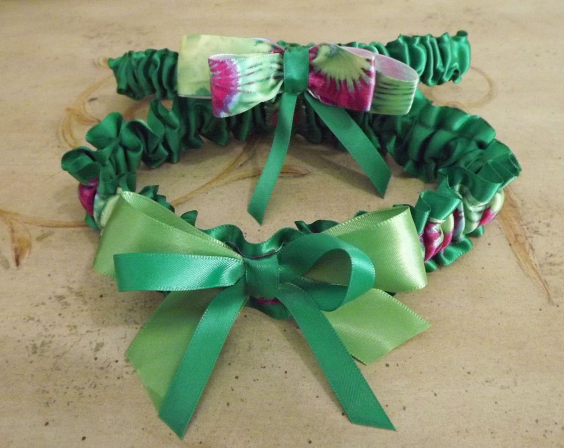 Emerald Green Wedding Garter Set Green Bridal Garters Green Etsy