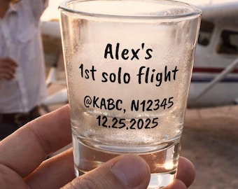 Bicchierino da shot personalizzato per il primo volo da solista di un pilota, regalo per il primo volo da solista di uno studente pilota, ricordo dell'aviazione, regalo per l'aviazione, pilota privato