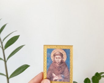 Vintage St. Francis of Assisi.  Small, Wood 3 inch Saint. Free Shipping.