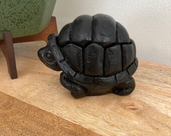Old Turtle Box. Black Turtle Figure