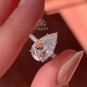 14K Solid Gold Engagement Ring 3CT Pear Moissanite Wedding Ring Moissanite Engagement Ring Hidden Halo Promise ring Stack Rose gold