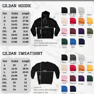 K&ouml;nnte beinhalten: Gr&ouml;&szlig;en- und Farbtabelle f&uuml;r Gildan Hoodies und Sweatshirts. Die Tabelle zeigt die Ma&szlig;e in Zoll f&uuml;r die Gr&ouml;&szlig;en S bis 5XL. Farboptionen sind Schwarz, Dunkelgrau meliert, Sportgrau, Wei&szlig;, Sand, Rot, Orange, Gold, Pink, Bordeaux, Lila, Milit&auml;rgr&uuml;n, Waldgr&uuml;n, Royalblau und Marine.