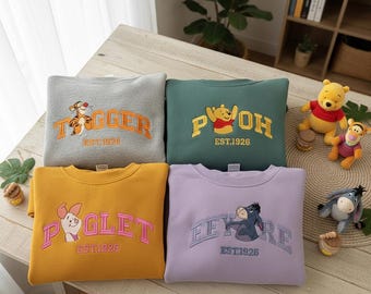Sudadera personalizada de Disney con bordados de Winnie the Pooh, Tigger, Piglet y Eeyore, Est. 1926 Hundred Acre Wood Apparel, Grupo a juego para viaje a Disney 2026
