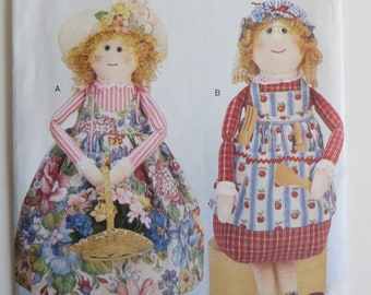 Butterick 4028 Decorative Dolls Pattern, Soft Stuff Country Dolls and Clothes, Bean Filled Bodies 13" sitting, 17" standing, vintage 90s