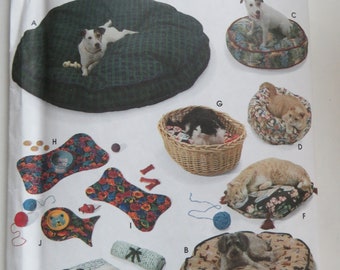 Simplicity 9065 Dog Bed Sewing Pattern, Dog Place Mats, Pillows Cushions, Pets accessories, Ilene Hochberg, One size, Uncut paper pattern