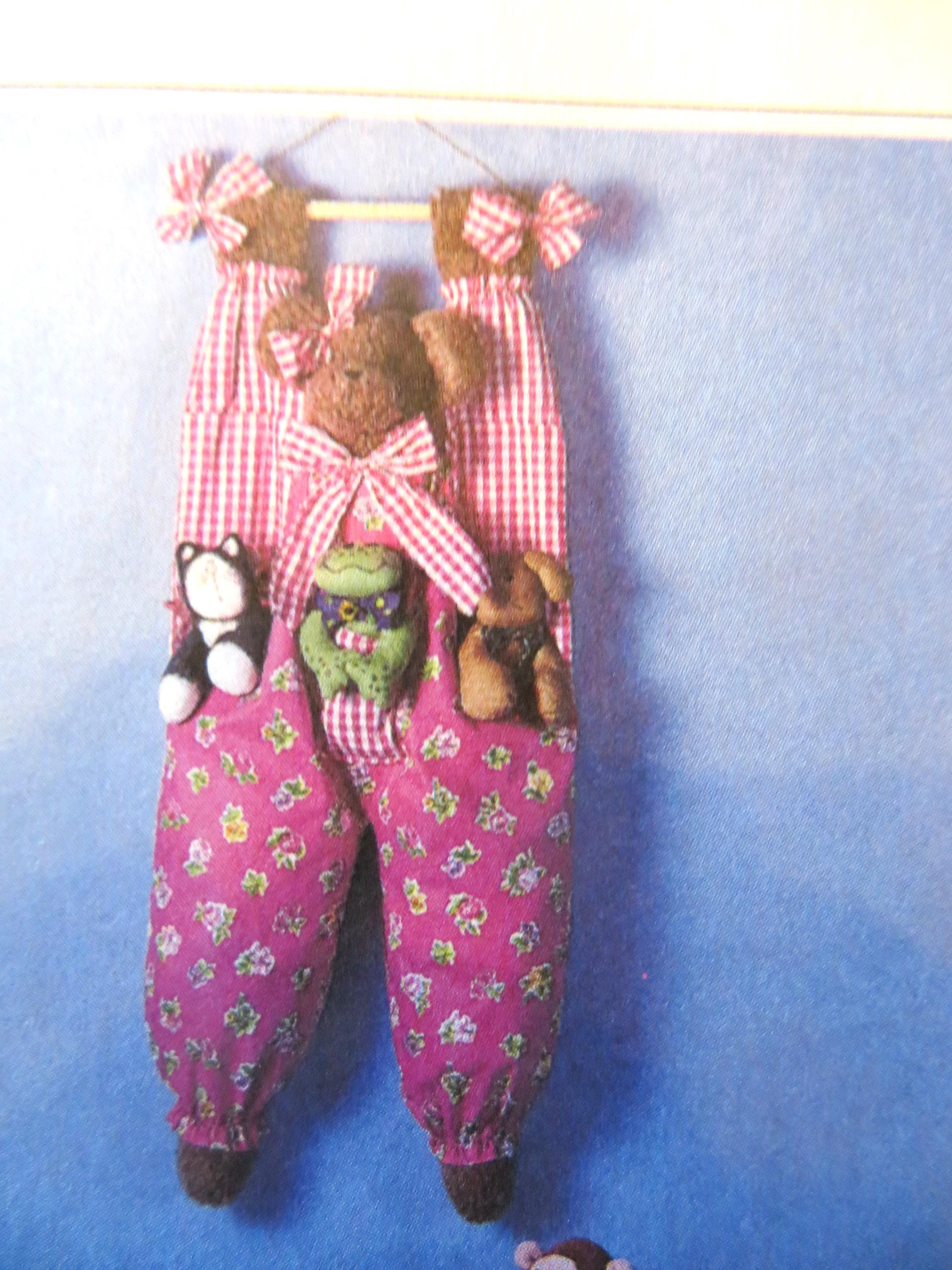 Patterns 9668 Mccall's 9668 Sewing Pattern for Hanging Plastic Bag Holders, Bear Cow ...