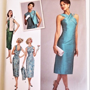 Puede incluir: Patrón de costura Simplicity número 8448, talla US 6-14, Euro 32-40, Francesa 34-42, para un vestido vintage de los años 50. El patrón incluye tres estilos diferentes: un vestido sin mangas con un escote cruzado, un vestido sin mangas con un escote redondo y un top sin mangas con un escote en V.