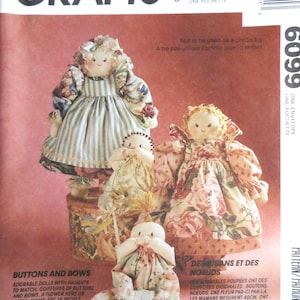 McCall&#39;s 6099 Doll Pattern for 16&quot; Mama and 11&quot; Babies Country Rag Dolls and Clothes, Buttons and Bows, Old Fashioned Soft Stuffed Dolls
