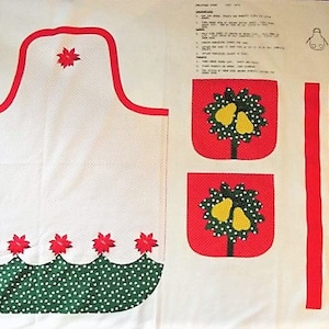 Christmas Apron Fabric Panel, Sew a Holiday Apron with Poinsettias and Pears, Full Holiday Apron, Spring Mills 5672