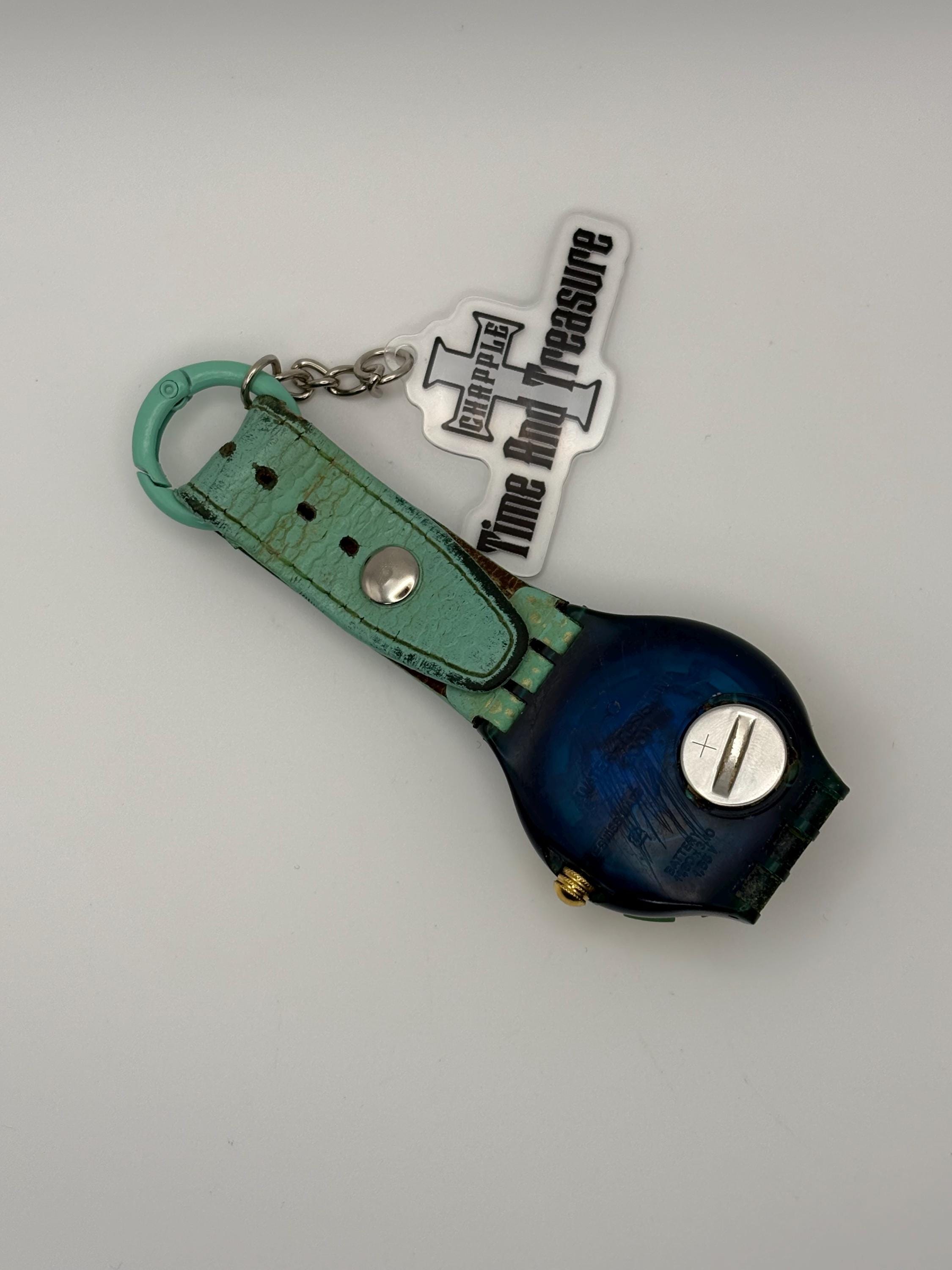 Vintage Upcycled Watch Keychain | Handmade Retro Keyring | One of