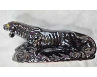 Figurine panthère en céramique noire - Petite décoration de chat traqueur de style MCM