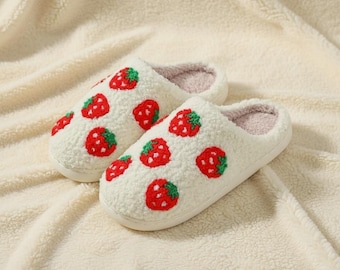 Pantofole a forma di fragola per donna - Simpatiche pantofole da casa in peluche a forma di frutta - Pantofole kawaii per interni - Regalo accogliente per lei