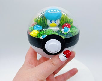 LIGHT UP Quaxly Terrarium Pokeball