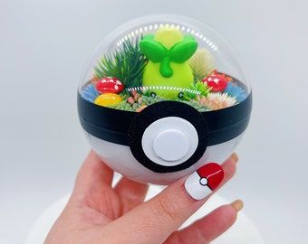Smoliv Light Terrarium Pokeball
