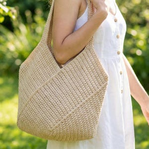 Crochet Beach Bag Pattern, Windmill Tote, Geometric Summer Bag (PDF Download)