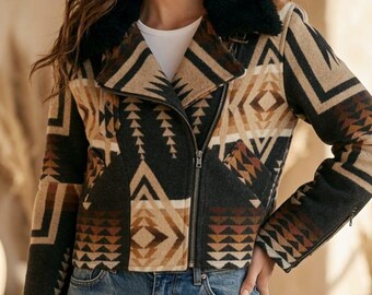 Dutton Ranch Beth Dutton inspired_ Kelly Reilly Western Print Jacket.