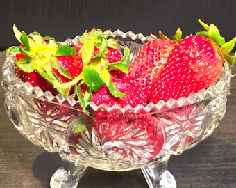 Anna Hütte Kryształowa miska na nóżce: zachodnioniemiecka szklana miseczka na słodycze w kształcie pinwheela