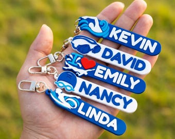 Benutzerdefinierte Schwimmen Name Schlüsselbund, personalisierte Schwimmer Taschenanhänger, PVC Schwimmen Team Schlüsselanhänger, Schwimmen Rucksackanhänger, Schwimmer Geschenk