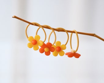 Blumen-Haarbänder: Gelbe und orange Blumengummibänder für Mädchen - 4er-Set