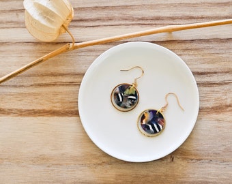 Handmade colorful tortoise earrings | Red acetate drop earrings | Round acetate dangle earring | Black tortoise shell earring | Gift for her