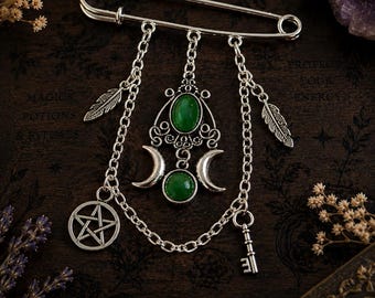 Safety Pin Brooch Lapel, Punk Goth Accessory, Bag Charm, Gothic Safety Pin Brooches, Witchy purse Charm, Pentacle Key Cloak Pin