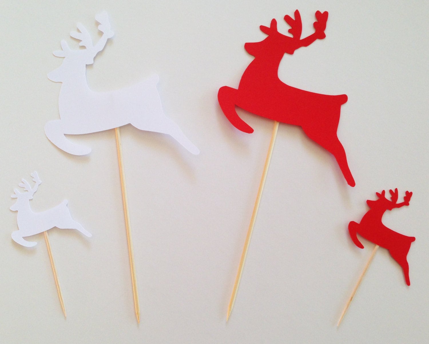 Cupcake Toppers With White and Red Reindeer Decoration - Etsy
