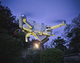 Flashlight Mount for DJI Mini 4 Pro – Compatible with Olight Baton 4