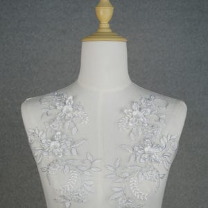 Luxury White Sequin Floral Lace Applique, Beaded Bridal Patch for Wedding Dress, Elegant Flower Lace Trim for Couture DIY Gown & Veil