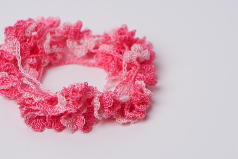 Crochet Pattern Necklace, Bracelet, Anklet Tripple Flowers PDF Instant Download zdjęcie 1