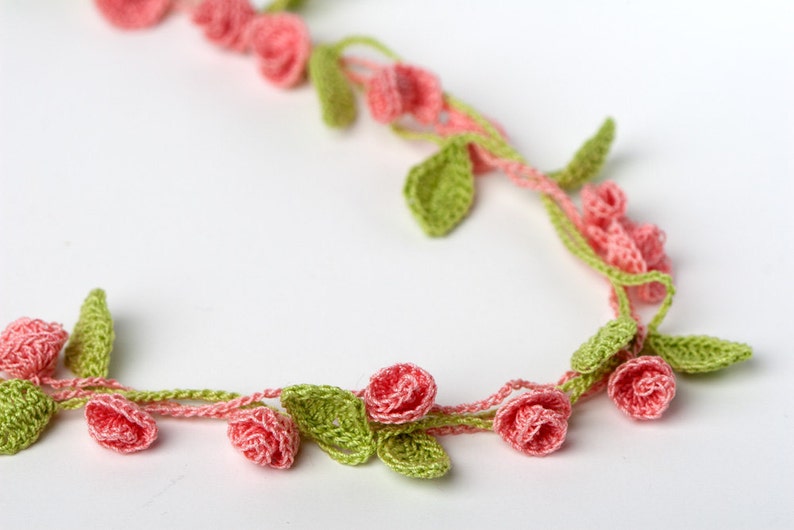 Crochet Pattern Rose Garden Necklace image 2