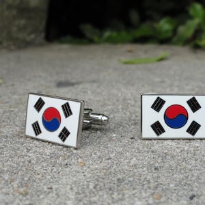 South Korean Flag Cufflinks, Lapel Pins, Tie Bars, Earrings, Jewelry and Accessories